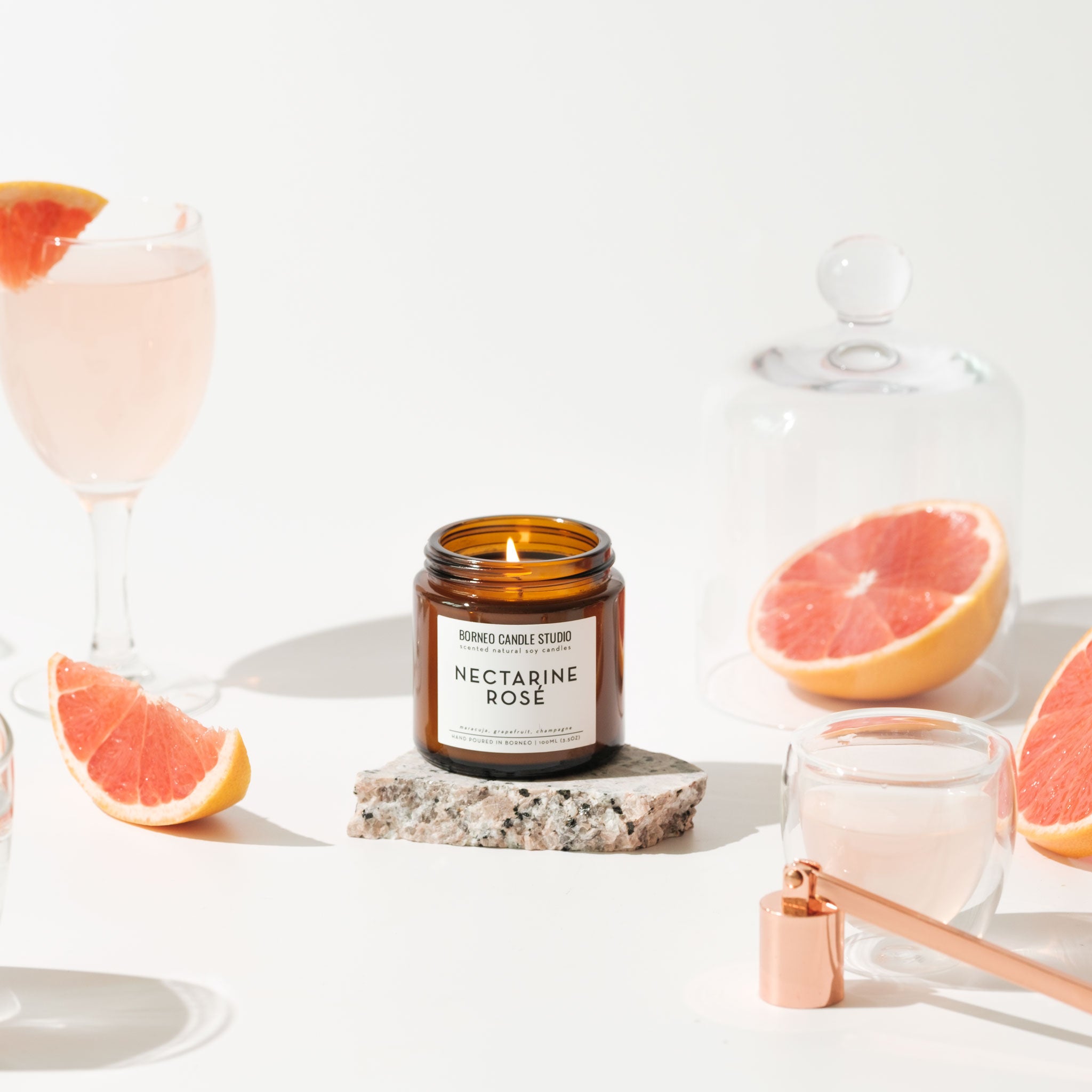 Nectarine Rosé Fruity Scented Candle - pink champagne, grapefruit, passionfruit soy candle